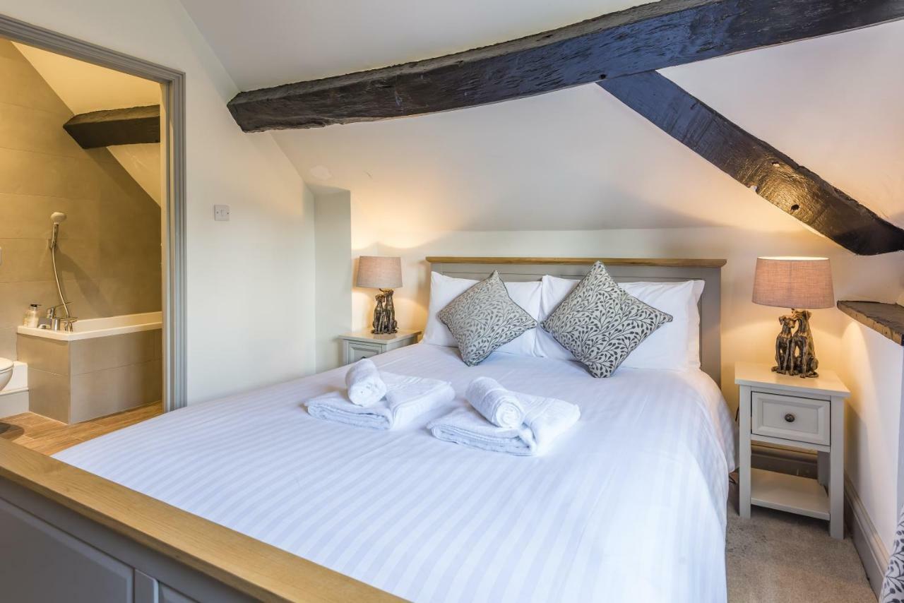 The Hopton Crown Hotel Cleobury Mortimer Exterior photo